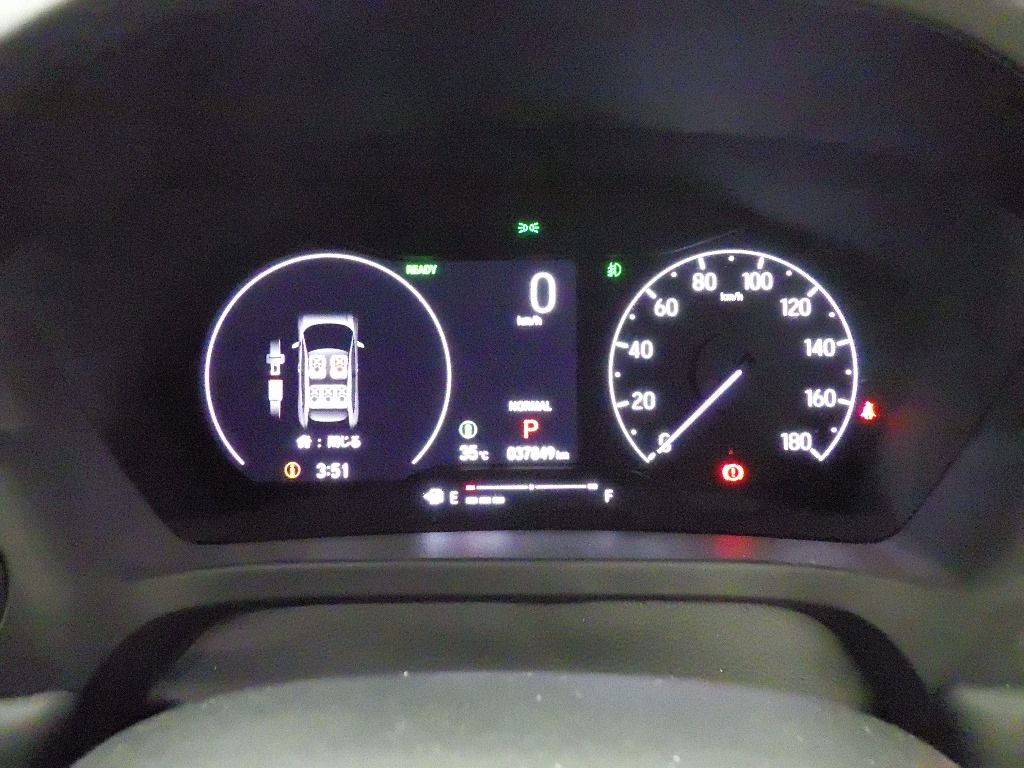 2022 Honda Vezel e:HEV Z auction photo 10