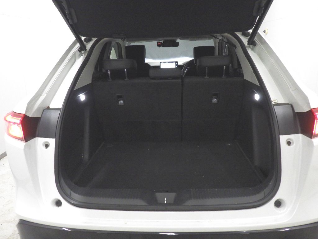 2022 Honda Vezel e:HEV Z auction photo 8