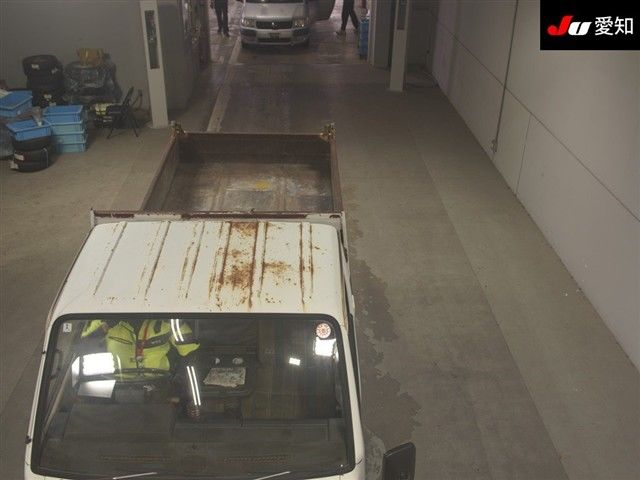 1989 Isuzu エルフ T ダンプ 2t auction photo 9