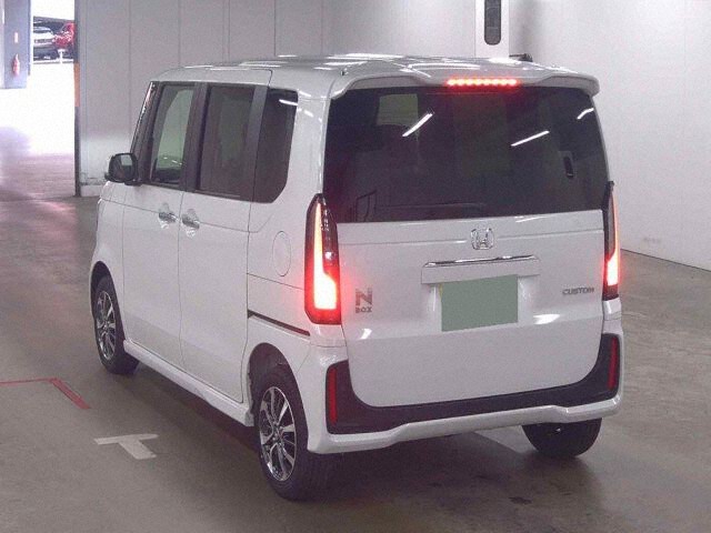 2026 Honda N-BOX Base grade 4WD auction photo 2