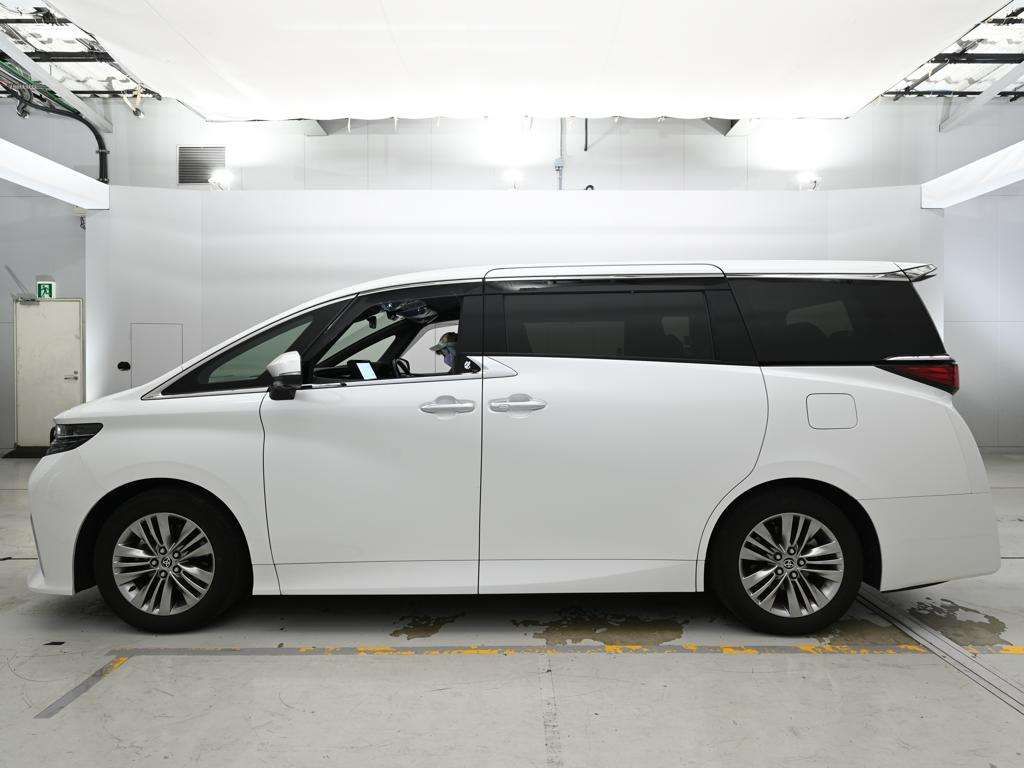 2023 Toyota Alphard Z auction photo 4