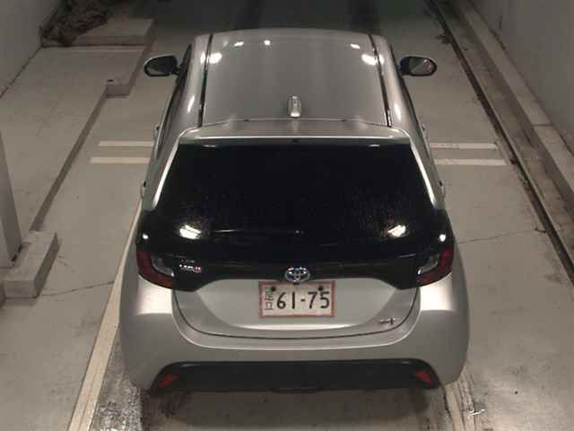 2021 Toyota Yaris ハイブリッドX auction photo 7
