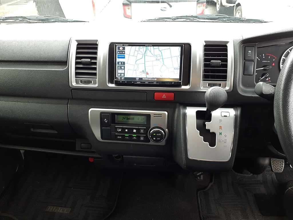 2021 Toyota Hiace スーパーGL 4WD auction photo 9