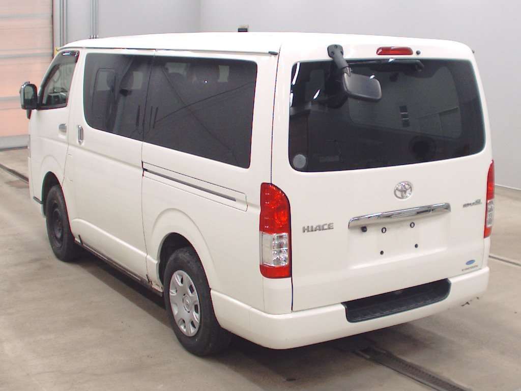 2021 Toyota Hiace スーパーGL 4WD auction photo 6