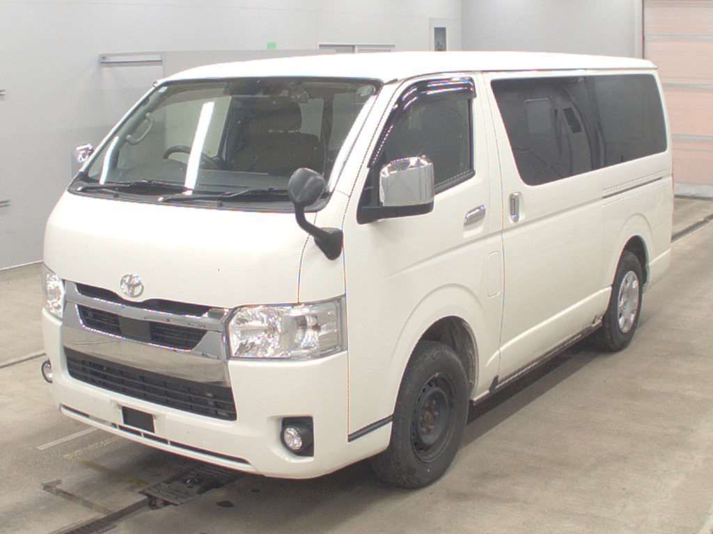 Japan Auction Vehicles 16 2021 Toyota Hiace スーパーGL 4WD auction photo