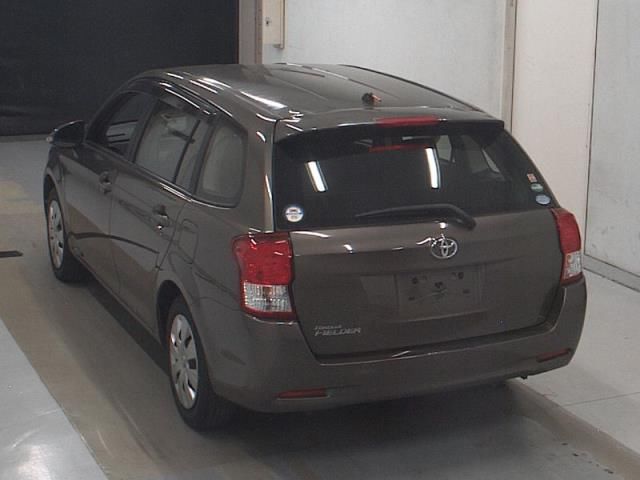 2014 Toyota Corolla Fielder 1.5X auction photo 2
