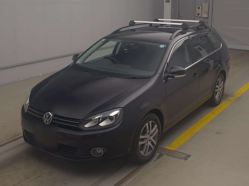 Japan Auction Vehicles 4 2010 Volkswagen VW ゴルフヴァリアント auction photo