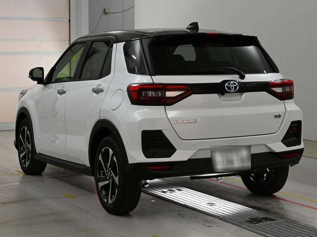 2026 Toyota Raize Hybrid Z Panoramic View auction photo 6