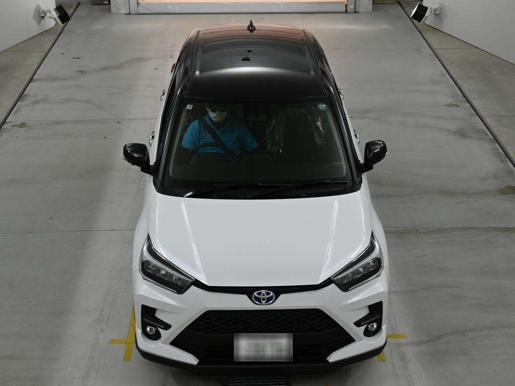 2026 Toyota Raize Hybrid Z Panoramic View auction photo 7