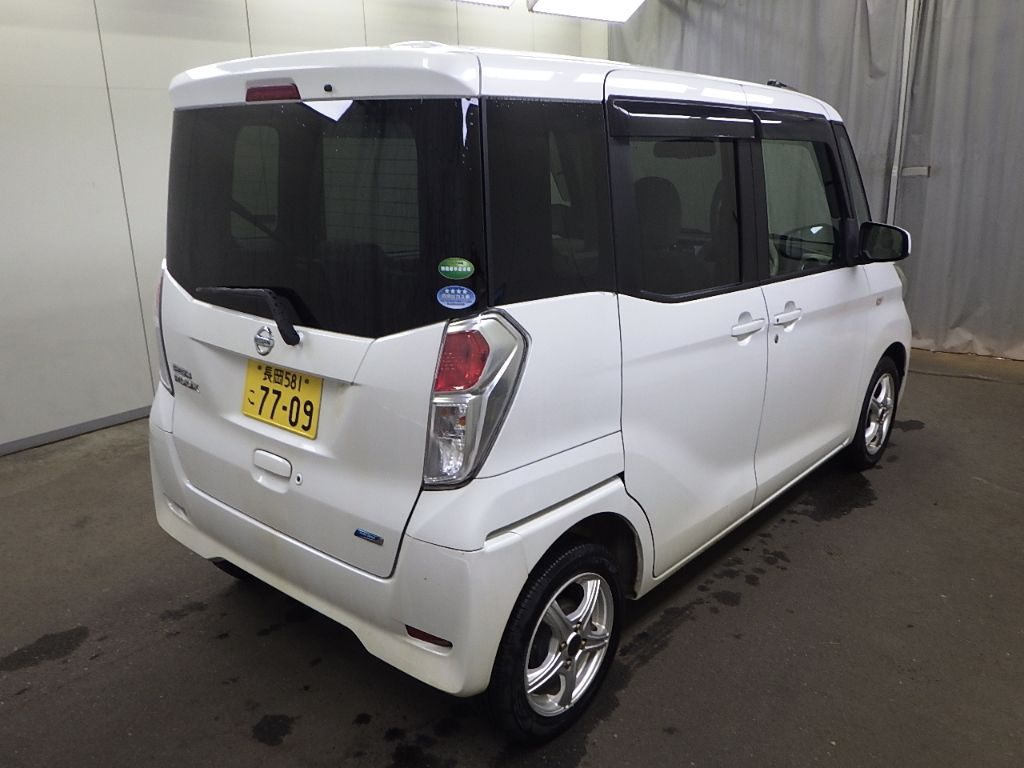 2014 Nissan Dayz Roox 4WD X auction photo 2
