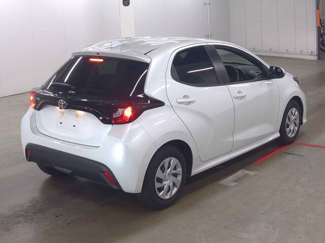 2025 Toyota Yaris X auction photo 5