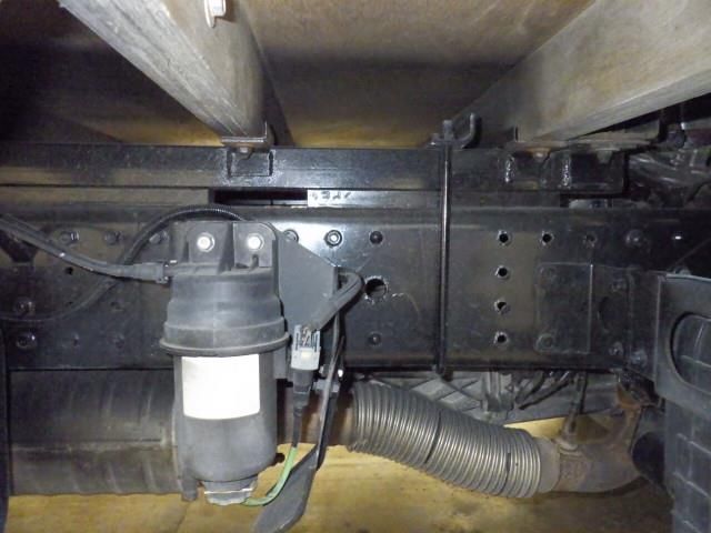 2016 Mitsubishi Fuso Canter Flatbed auction photo 5