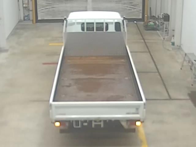 2016 Mitsubishi Fuso Canter Flatbed auction photo 3