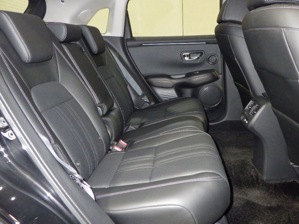 2023 Honda ZR-V e:HEV Z auction photo 7