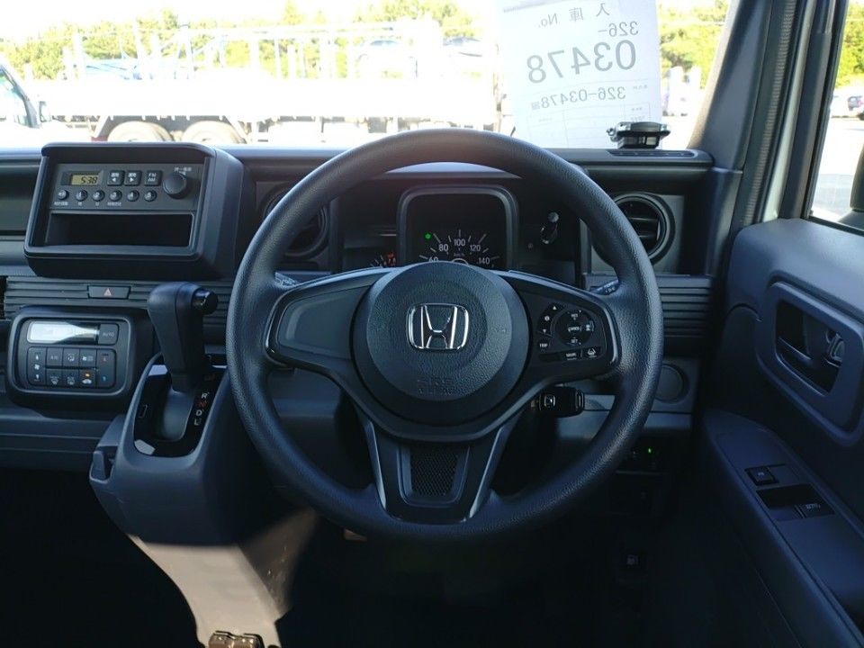 2019 Honda N-VAN auction photo 3