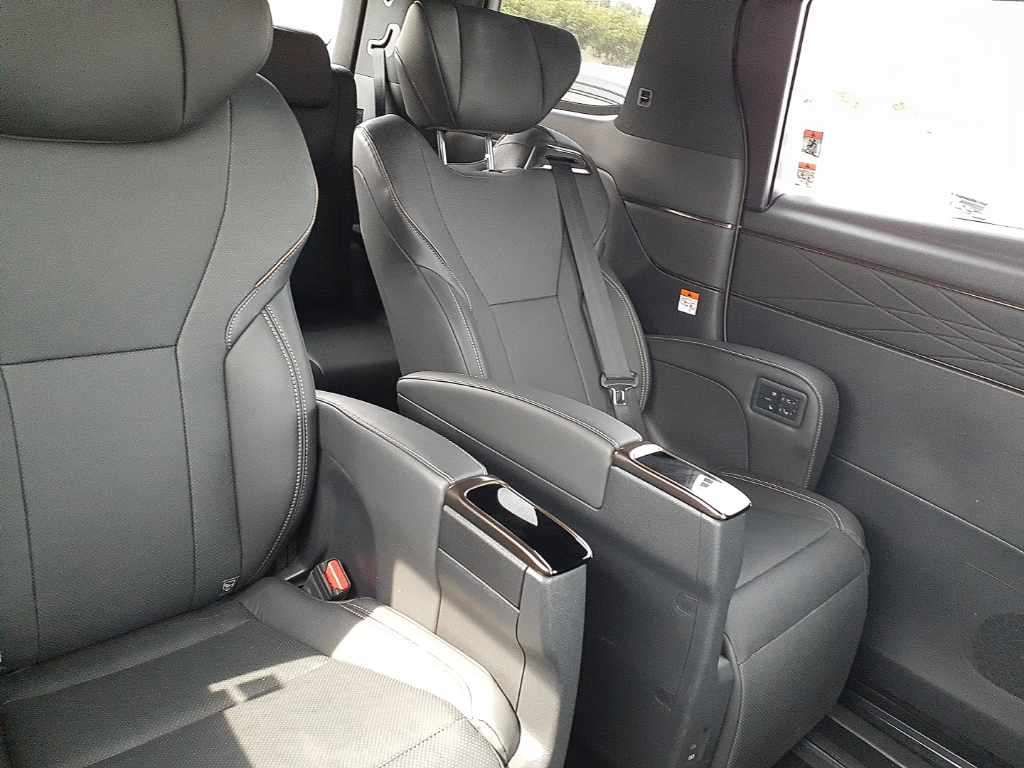 2025 Toyota Alphard Z auction photo 11