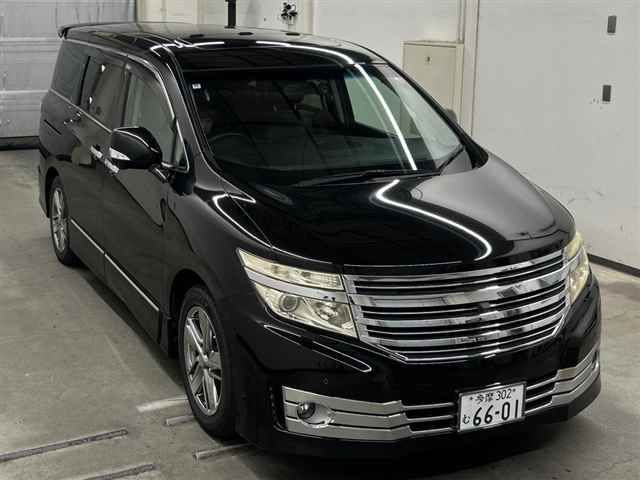 2011 Nissan Elgrand ライダークロホンカワシヨウマニ Japan auction vehicle