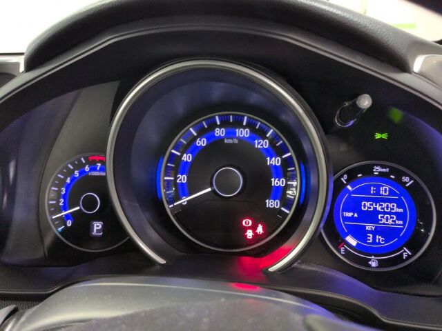 2017 Honda Fit 13G・F auction photo 6