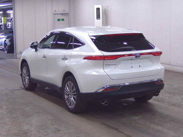 2025 Toyota Harrier Z auction photo 2