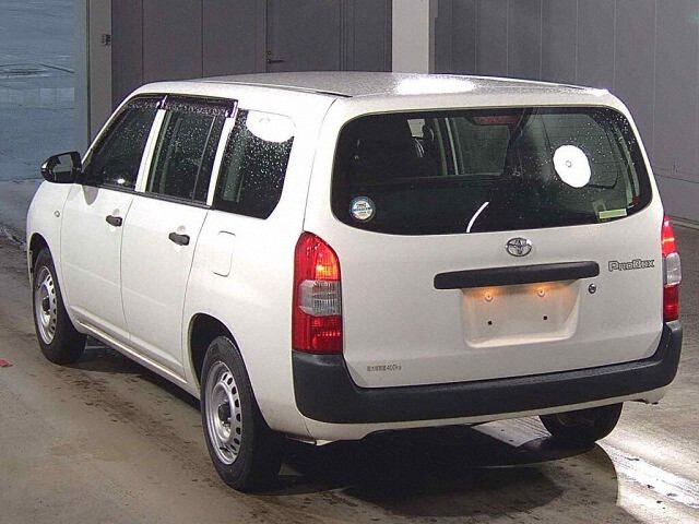 2021 Toyota Probox DX auction photo 2