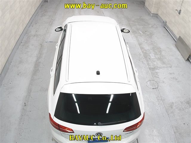 2016 Volkswagen VW パサートヴァリアント TSIハイライン auction photo 5