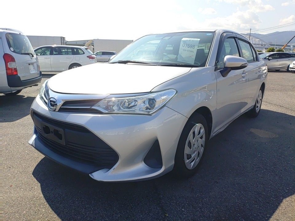 2018 Toyota カローラ アクシオ Japan auction vehicle