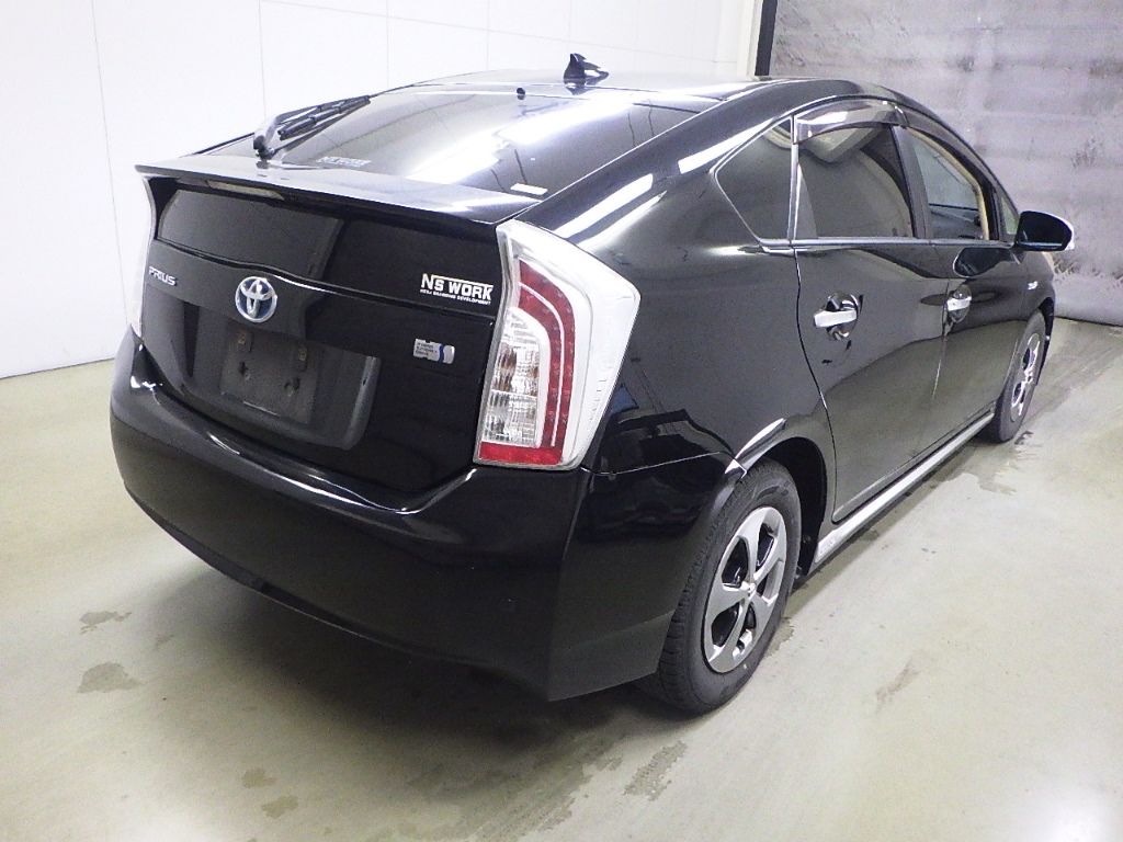 2013 Toyota Prius Sマイコーデ auction photo 2