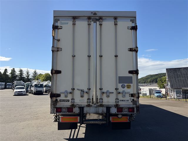 2005 Isuzu バン auction photo 3