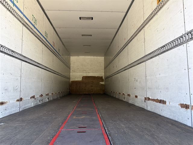 2005 Isuzu バン auction photo 5