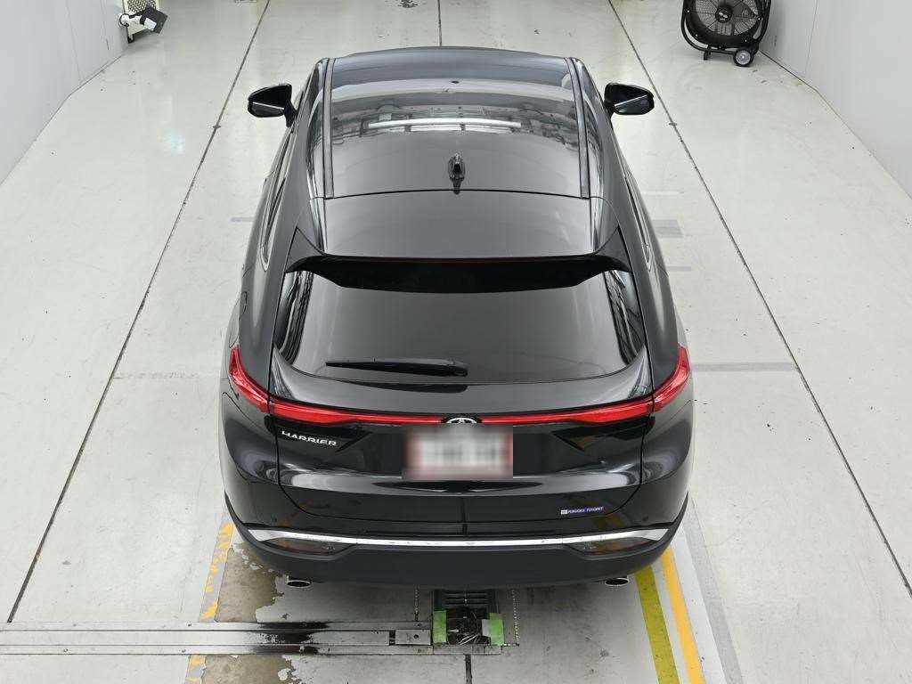 2022 Toyota Harrier Z Leather Package auction photo 8
