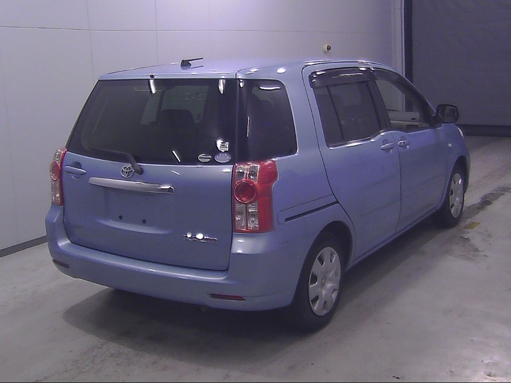 2007 Toyota Raum G Package auction photo 2
