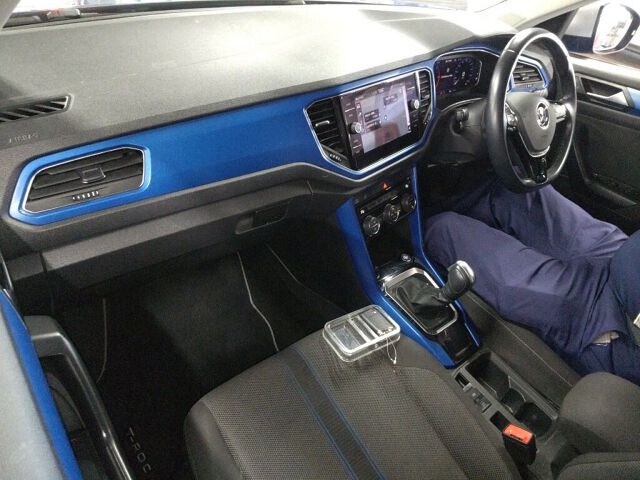 2021 Volkswagen Tロック TDIスタイデザインP auction photo 3