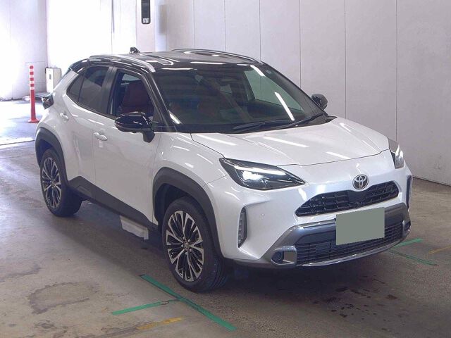 2026 Toyota Yaris Cross HV Z Adventure Japan auction vehicle