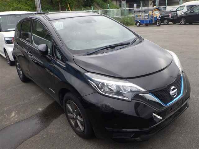 2018 Nissan Note e- X Japan auction vehicle