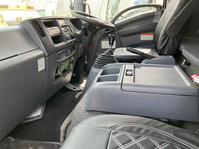 2018 Nissan Diesel コンドル Aluminum Wing auction photo 5