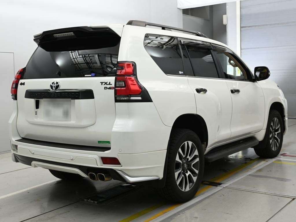 2023 Toyota Land Cruiser Prado TX Lパッケージ 4WD auction photo 2