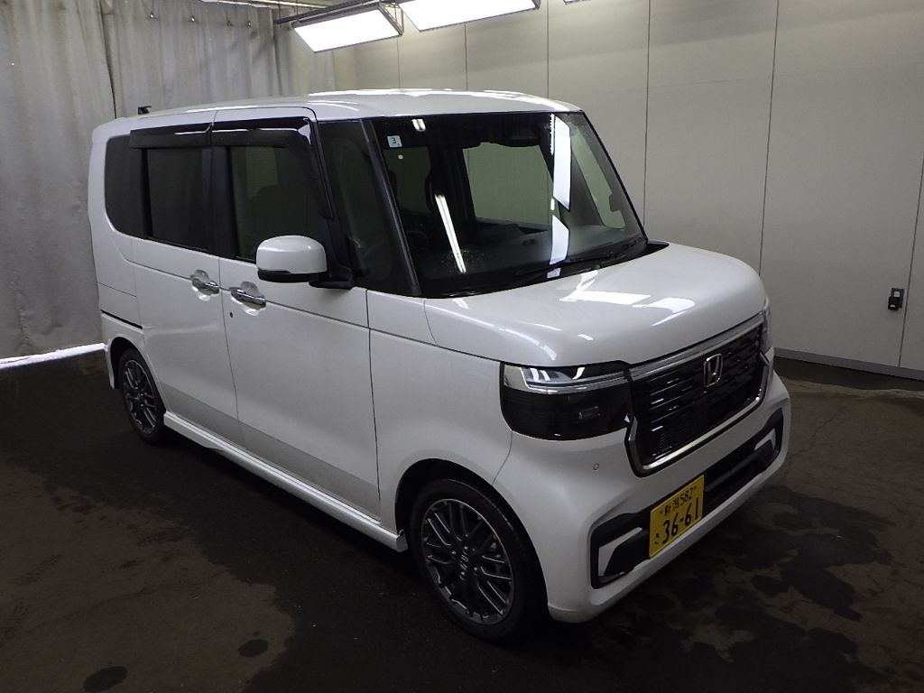 2024 Honda N-BOX Japan auction vehicle