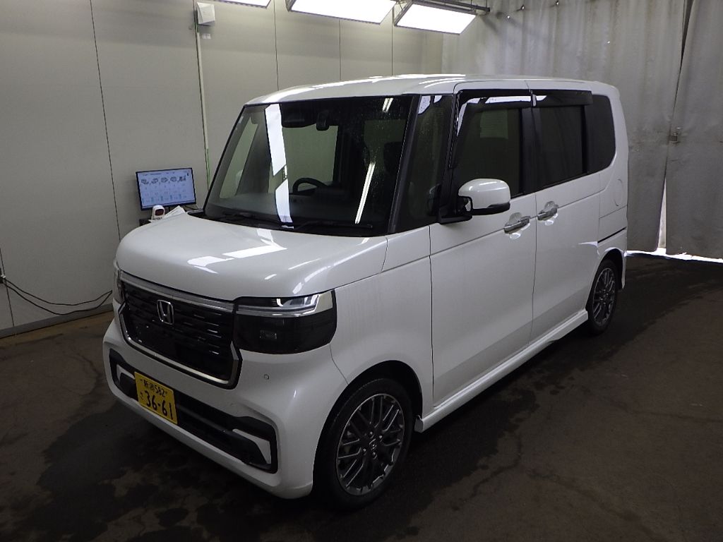 2024 Honda N-BOX カスタムターボ auction photo 4