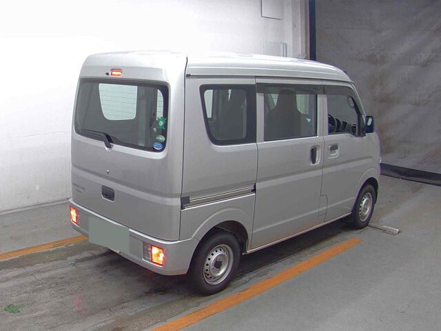 2019 Mitsubishi Minicab M auction photo 5