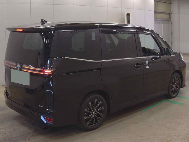 2026 Toyota Voxy Hybrid S-Z auction photo 5