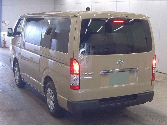 2026 Toyota Hiace ロングスーパーGL 4WD auction photo 2