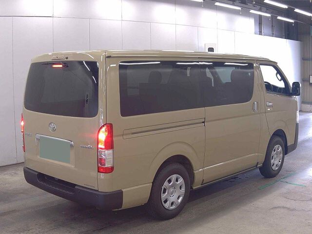 2026 Toyota Hiace ロングスーパーGL 4WD auction photo 5