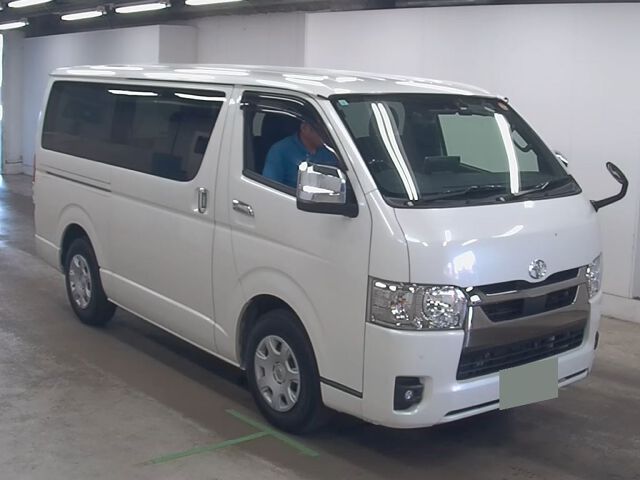 Japan Auction Vehicles 8 2023 Toyota Hiace LスーパーGLダーク2 auction photo