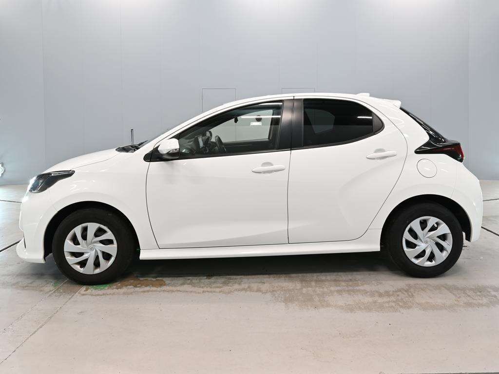 2022 Toyota Yaris X auction photo 4