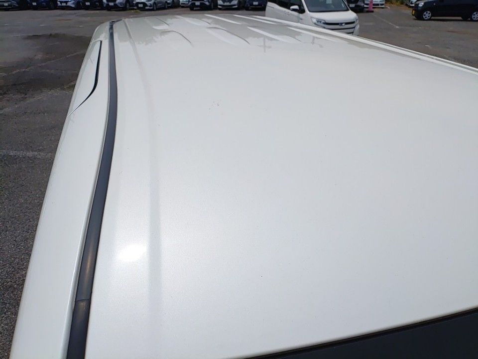 2021 Toyota Noah auction photo 7