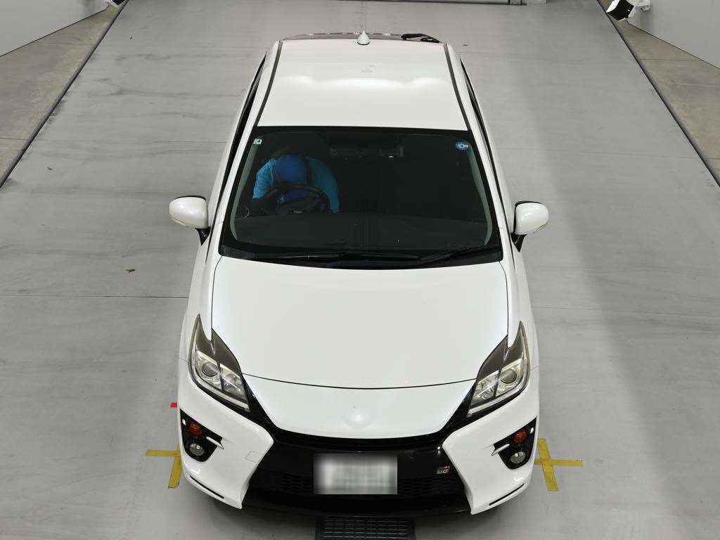 2013 Toyota Prius S Touring Selection G's auction photo 7