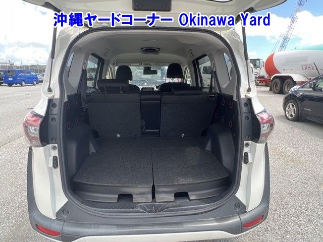 2018 Toyota Sienta Fanbase G auction photo 8