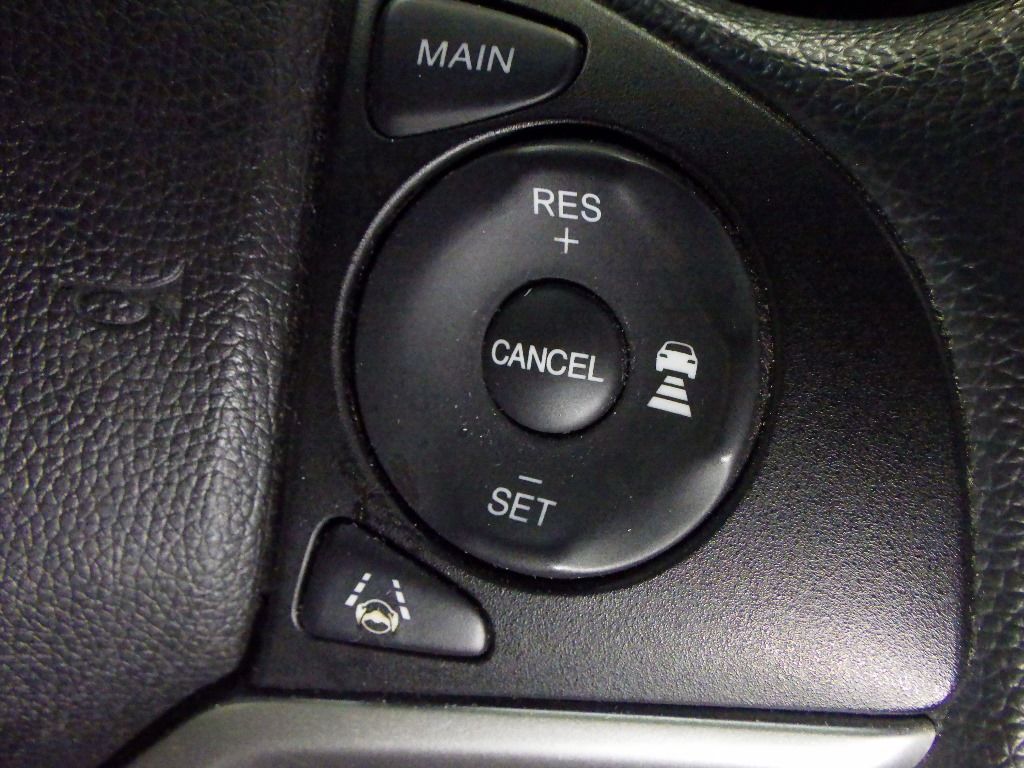 2017 Honda Fit ハイブリッドF auction photo 8