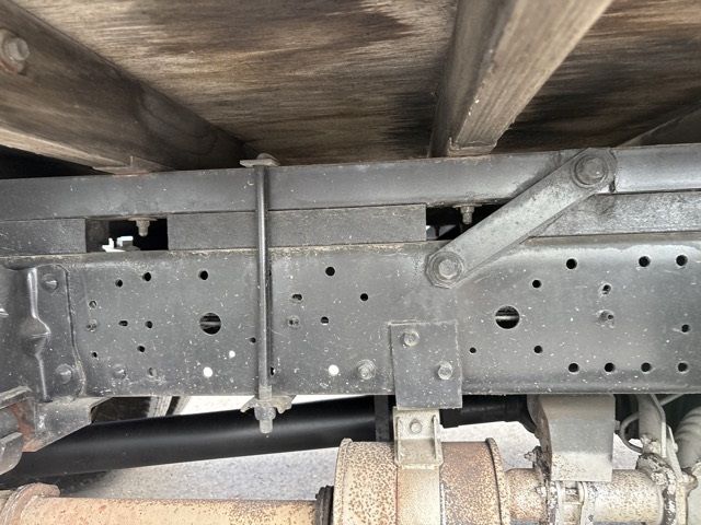 2005 Isuzu Elf ヒラ.アルミB auction photo 17