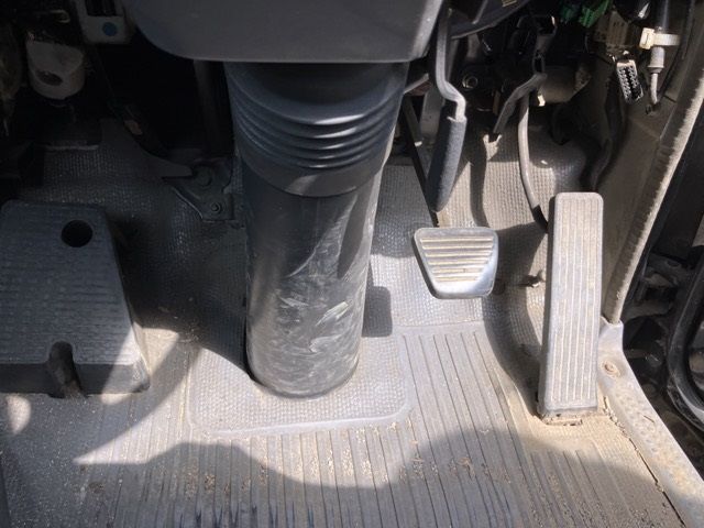 2005 Isuzu Elf ヒラ.アルミB auction photo 4